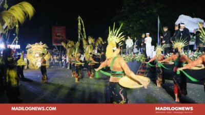 Parade Budaya Nusantara Meriahkan Jantung Kota Purwakarta