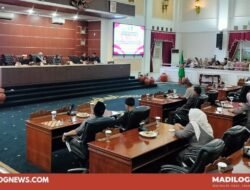 Pengelolaan Sampah Purwakarta Masuk Babak Baru, Perda Disahkan dalam Paripurna